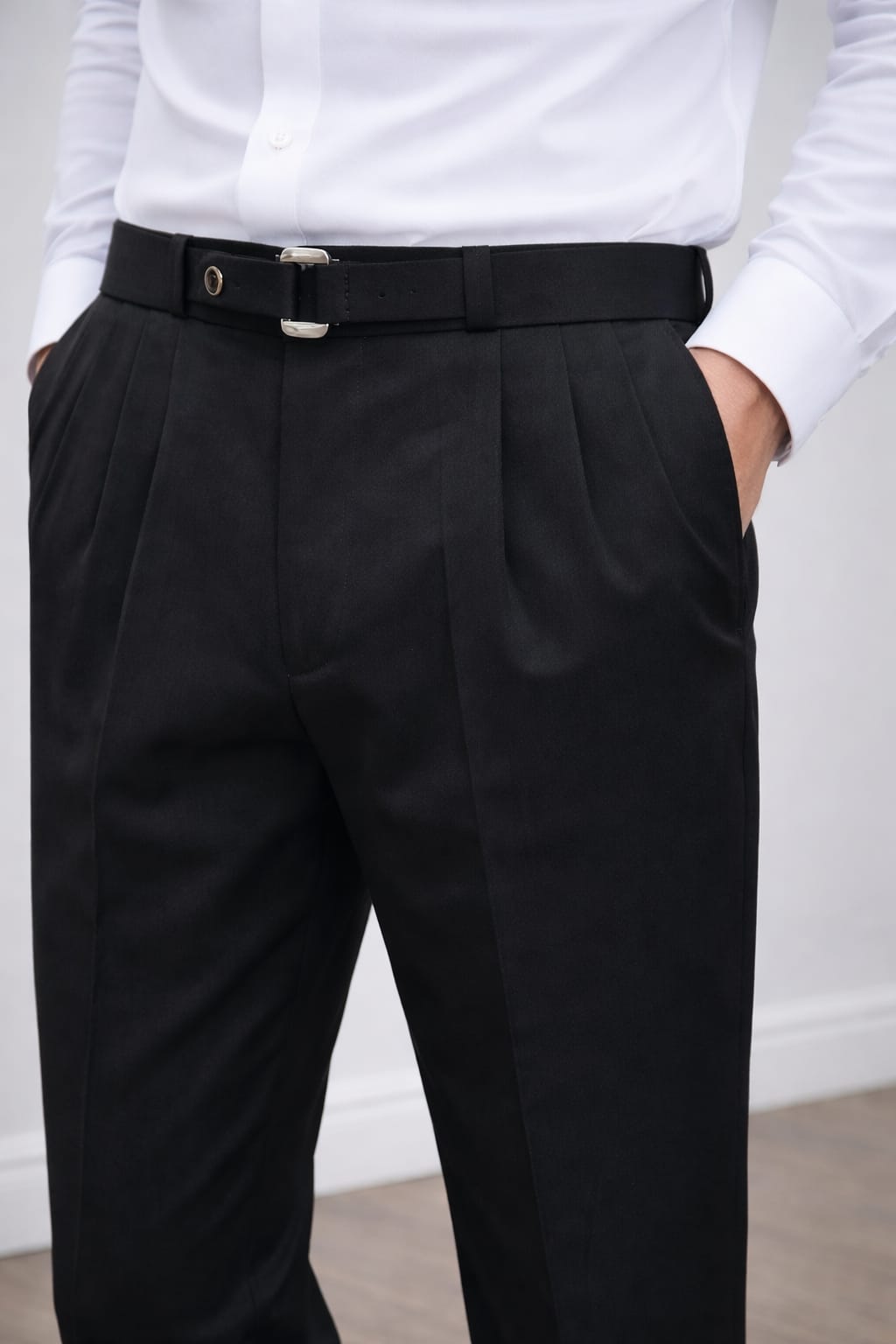 Signatured Belted Trousers